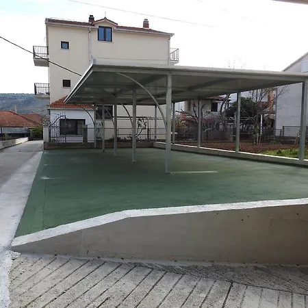 Marini Apartment