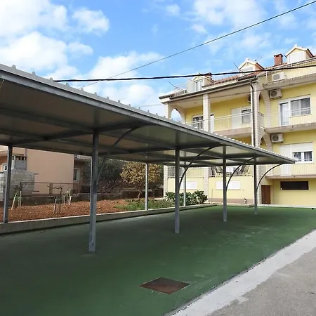 Marini Lägenhet Trogir