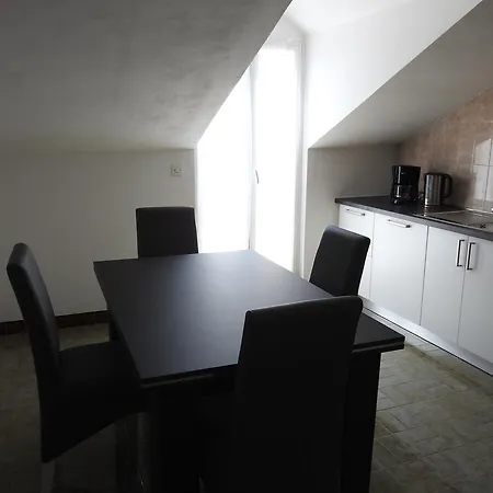 Marini Lägenhet Trogir