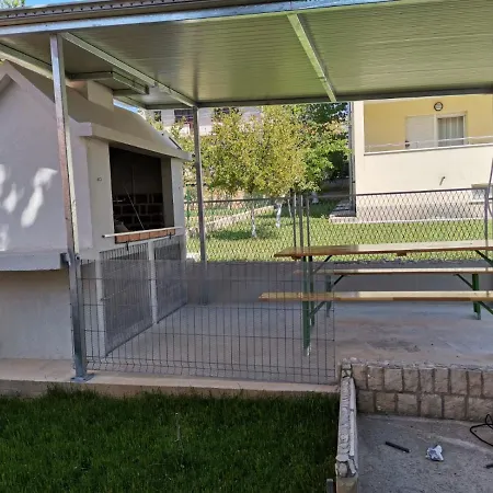 شقة Marini Apartmani *